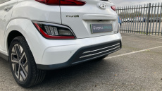 Hyundai KONA 100kW Premium 39kWh 5dr Auto Electric Hatchback